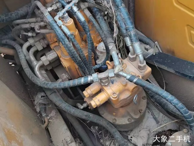 三一重工 SY135C 挖掘机