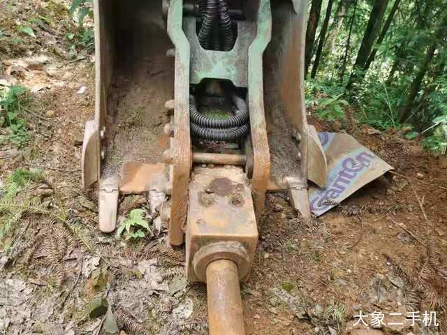 三一重工 SY135C 挖掘机