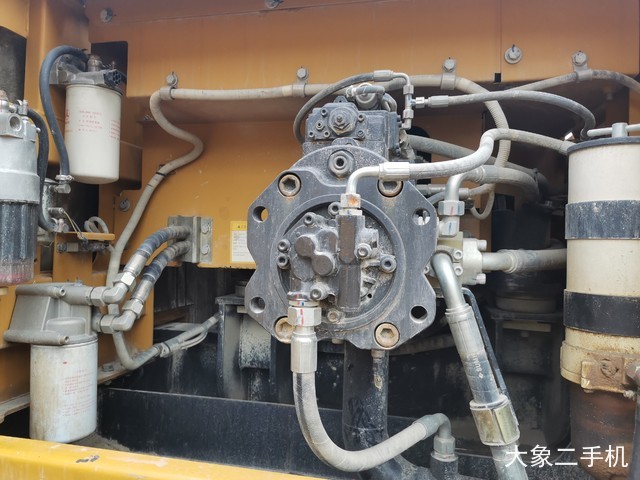 三一重工 SY365H 挖掘机