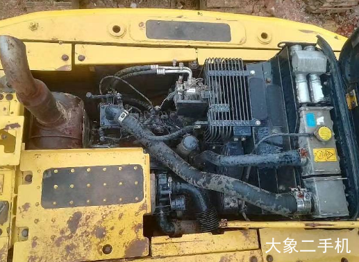 小松 PC130-8 挖掘机