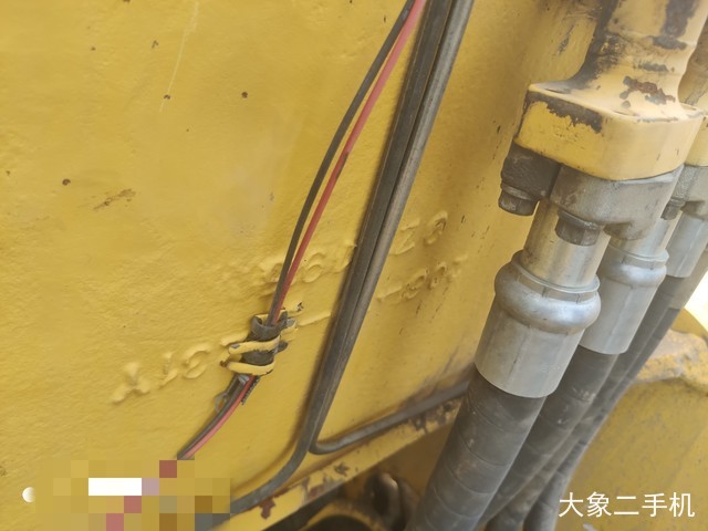 小松 PC240LC-8M0 挖掘机