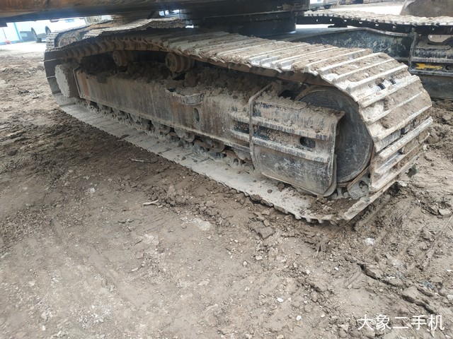 三一重工 SY215C-10 挖掘机