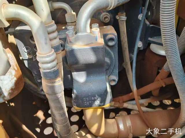 三一重工 SY75C 挖掘机