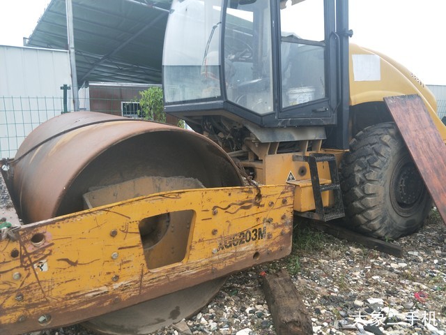 厦工 XG6203M 压路机