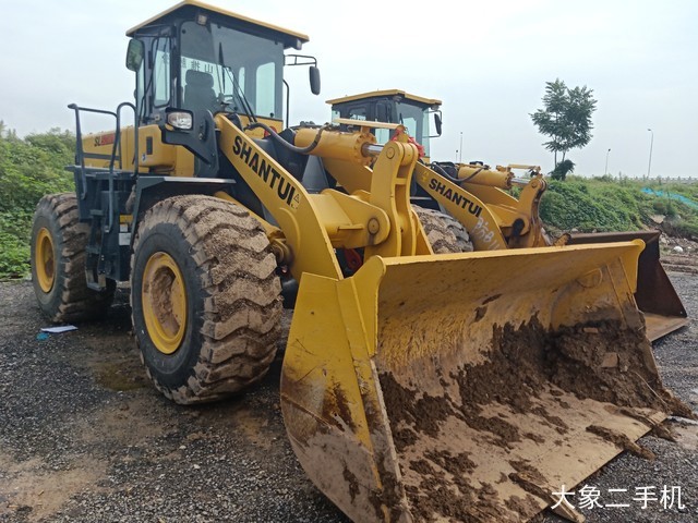 山推 SL50WN 装载机