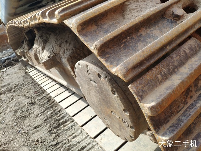 徐工 XE200D 挖掘机