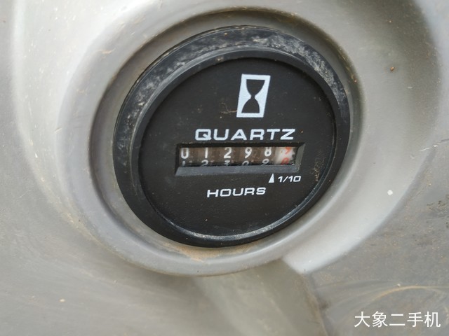 神钢 SK210LC-8 挖掘机