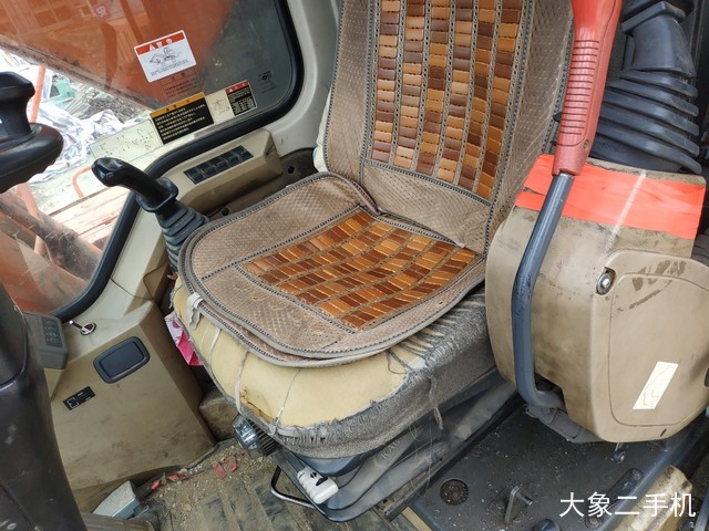 斗山 DH210W-7 挖掘机