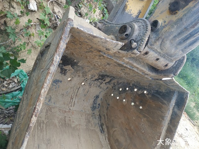 小松 PC220-8 挖掘机