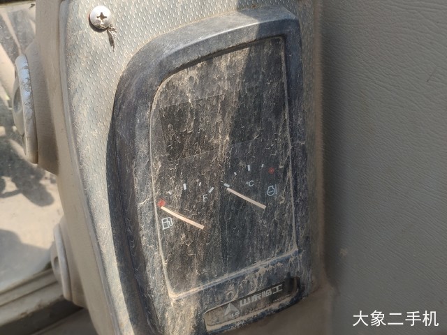 山东临工 LG660 挖掘机