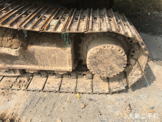 徐工 XE265C 挖掘机