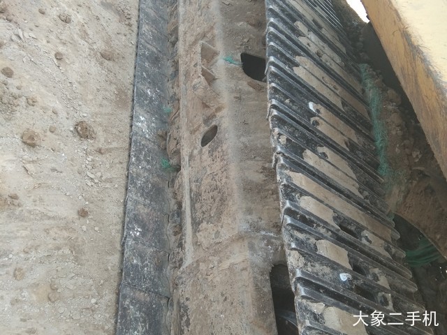 小松 PC240LC-8 挖掘机