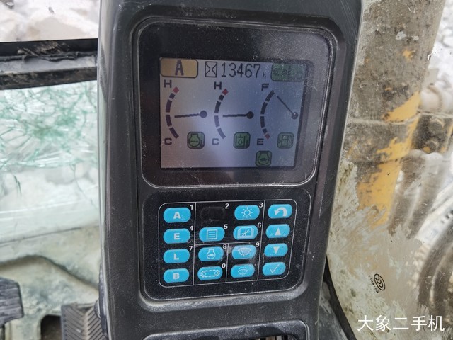 小松 PC300-7 挖掘机