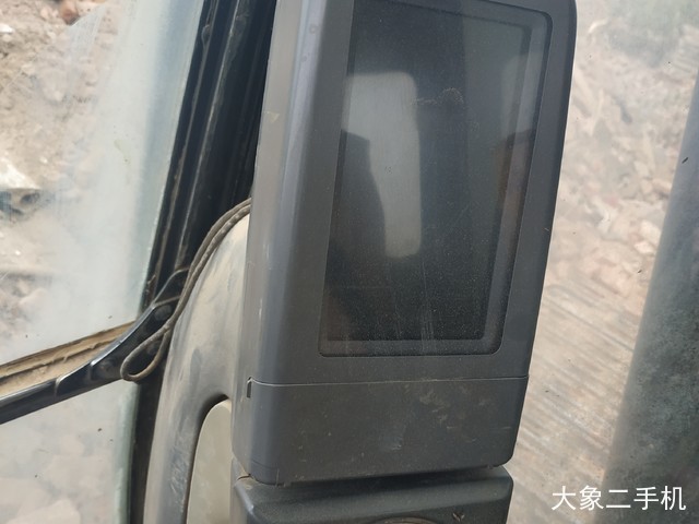 卡特彼勒 323DL 挖掘机