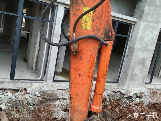 远山机械 YS765-8 挖掘机