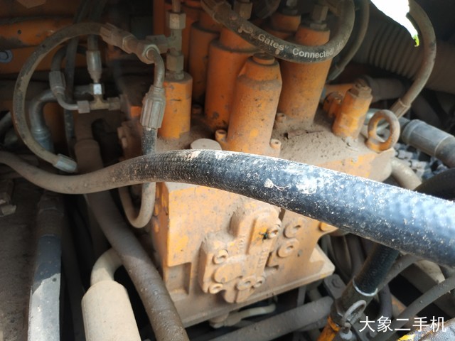 三一重工 SY235C 挖掘机