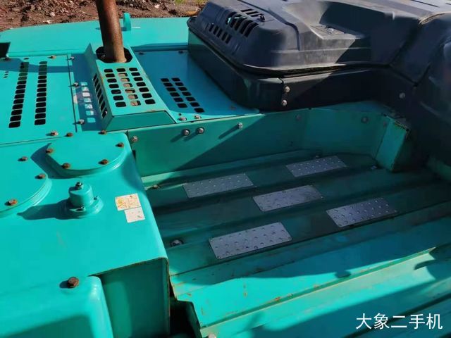 神钢 SK350LC-10 挖掘机