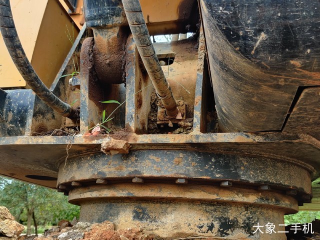 三一重工 SY75C 挖掘机