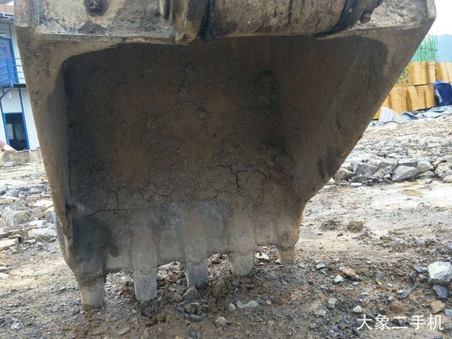 日立 ZX210LC-3G 挖掘机