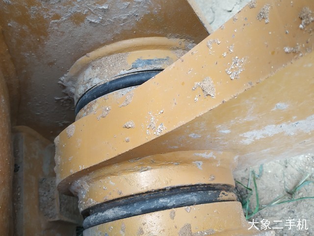 山工 SEM652D 装载机