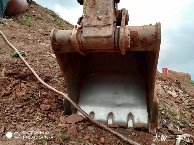 卡特彼勒 326DL 挖掘机