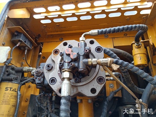 三一重工 SY285C 挖掘机