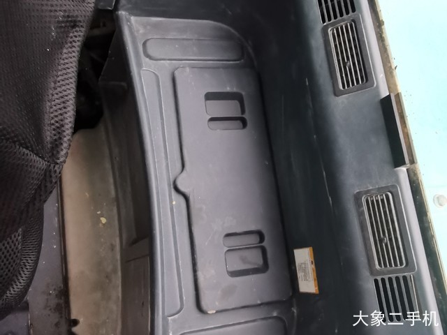 神钢 SK250 挖掘机