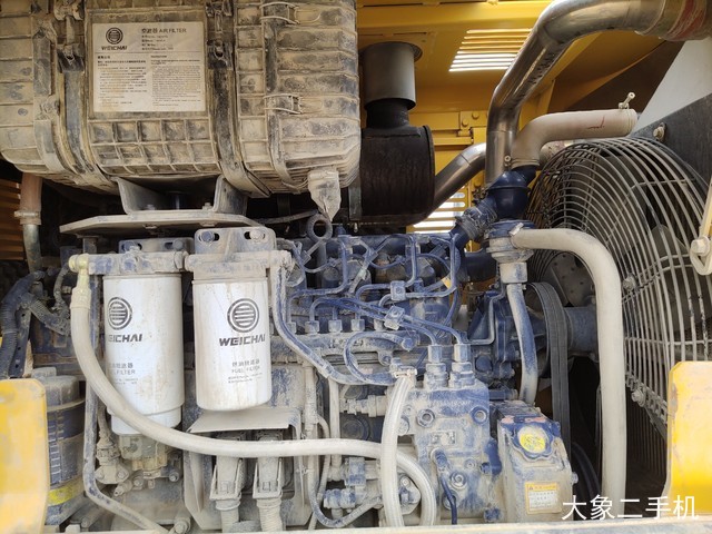 山推 SL30W 装载机