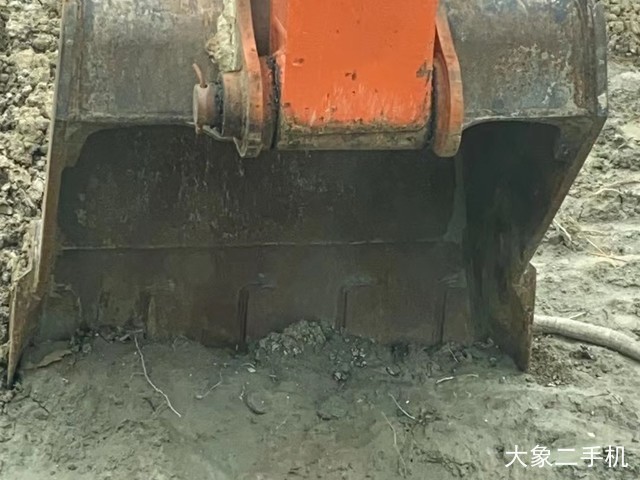 日立 EX200-3 挖掘机