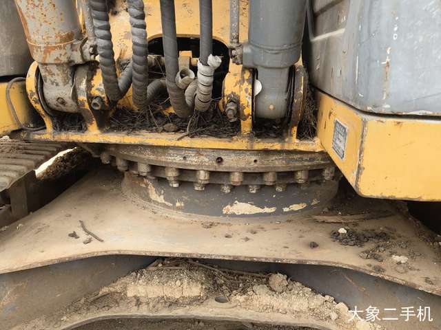 徐工 XE150 挖掘机