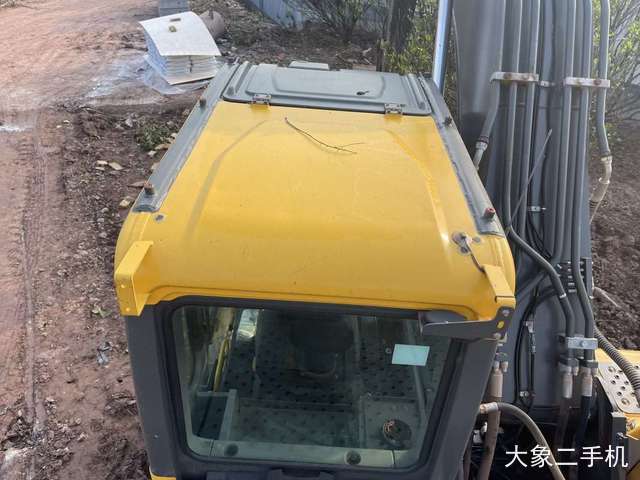 沃尔沃 EC200D 挖掘机