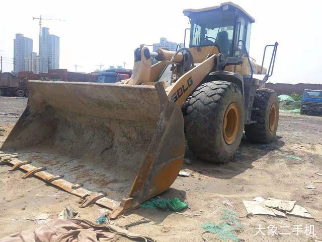 山东临工 LG953 装载机