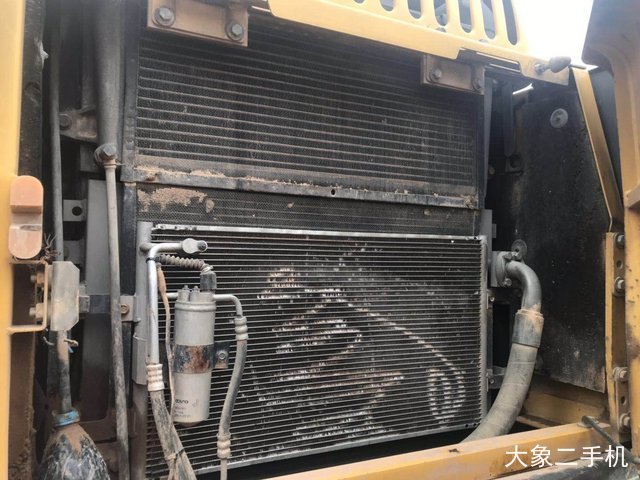 沃尔沃 EC210BLC 挖掘机