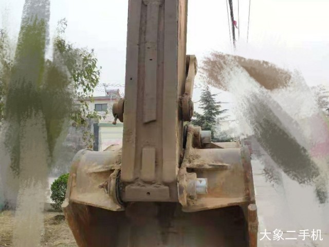 日立 ZX330—3 挖掘机