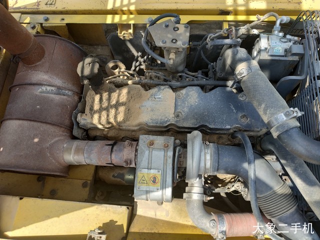 小松 PC200-8 挖掘机