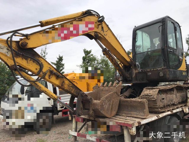 现代 R60-7 挖掘机