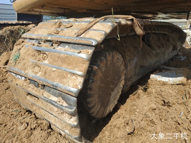 卡特彼勒 323D2L 挖掘机