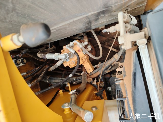 山东临工 E6500F 挖掘机