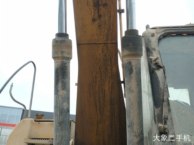 卡特彼勒 323D液压 挖掘机