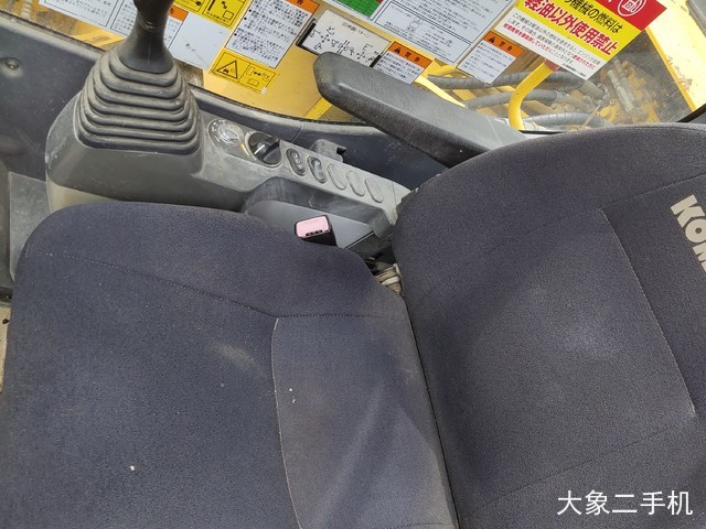 小松 PC200-8N1 挖掘机