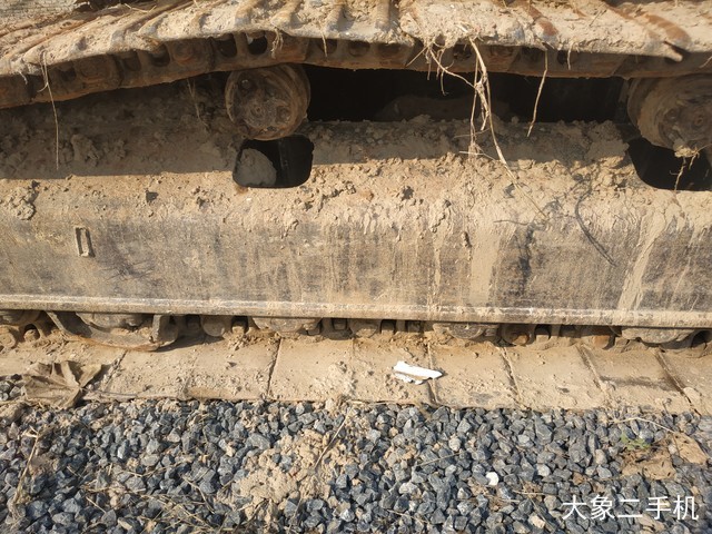 龙工 LG6215 挖掘机