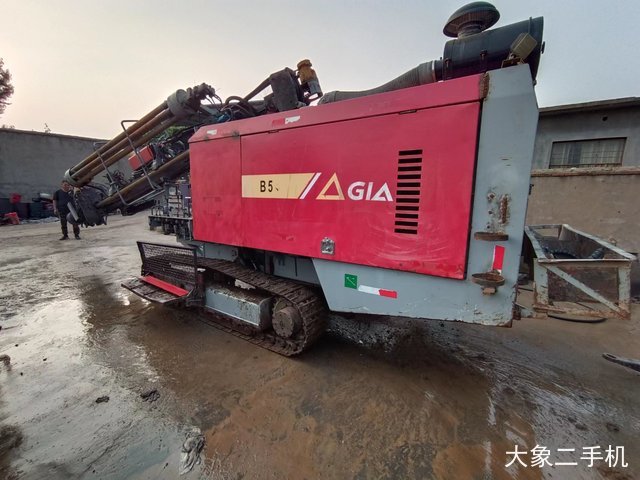 山特维克 DI550 潜孔钻机