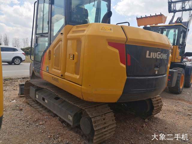 柳工 CLG9075E 挖掘机