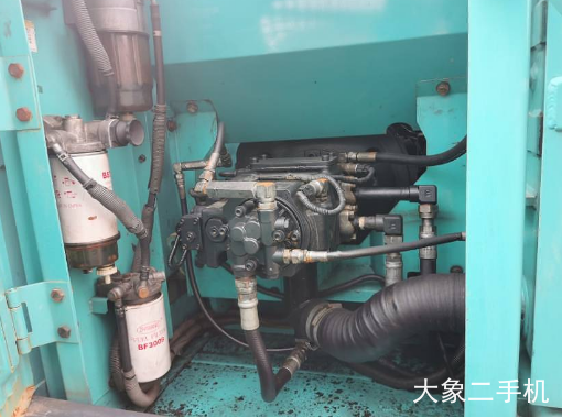 神钢 SK140LC-8 挖掘机