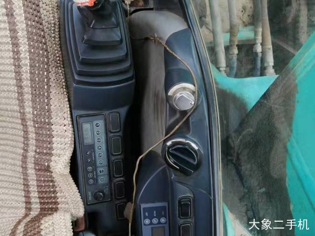 神钢 SK250LC-8 挖掘机