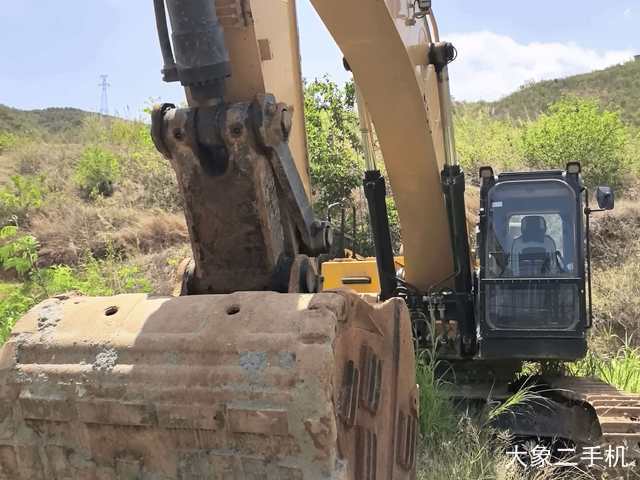 三一重工 SY375H 挖掘机