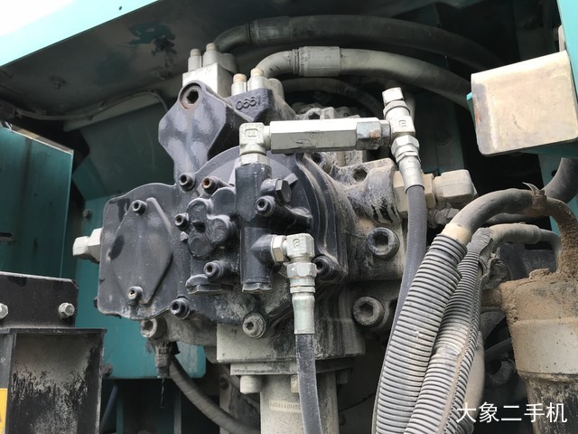 神钢 SK460-8 挖掘机