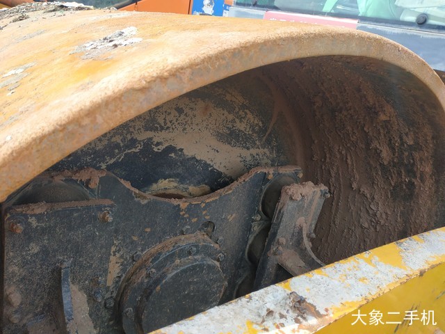 徐工 XS262J 压路机