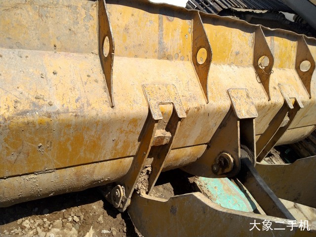 山东临工 LG933L 装载机