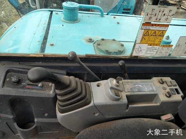 神钢 SK60-8 挖掘机